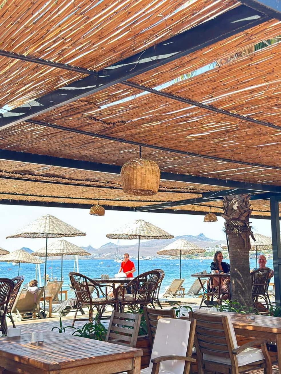 Ambrosia Hotel Beach & Spa Bitez Bagian luar foto