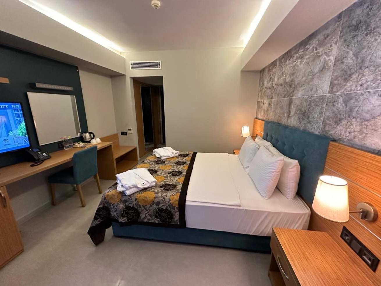Ambrosia Hotel Beach & Spa Bitez Bagian luar foto