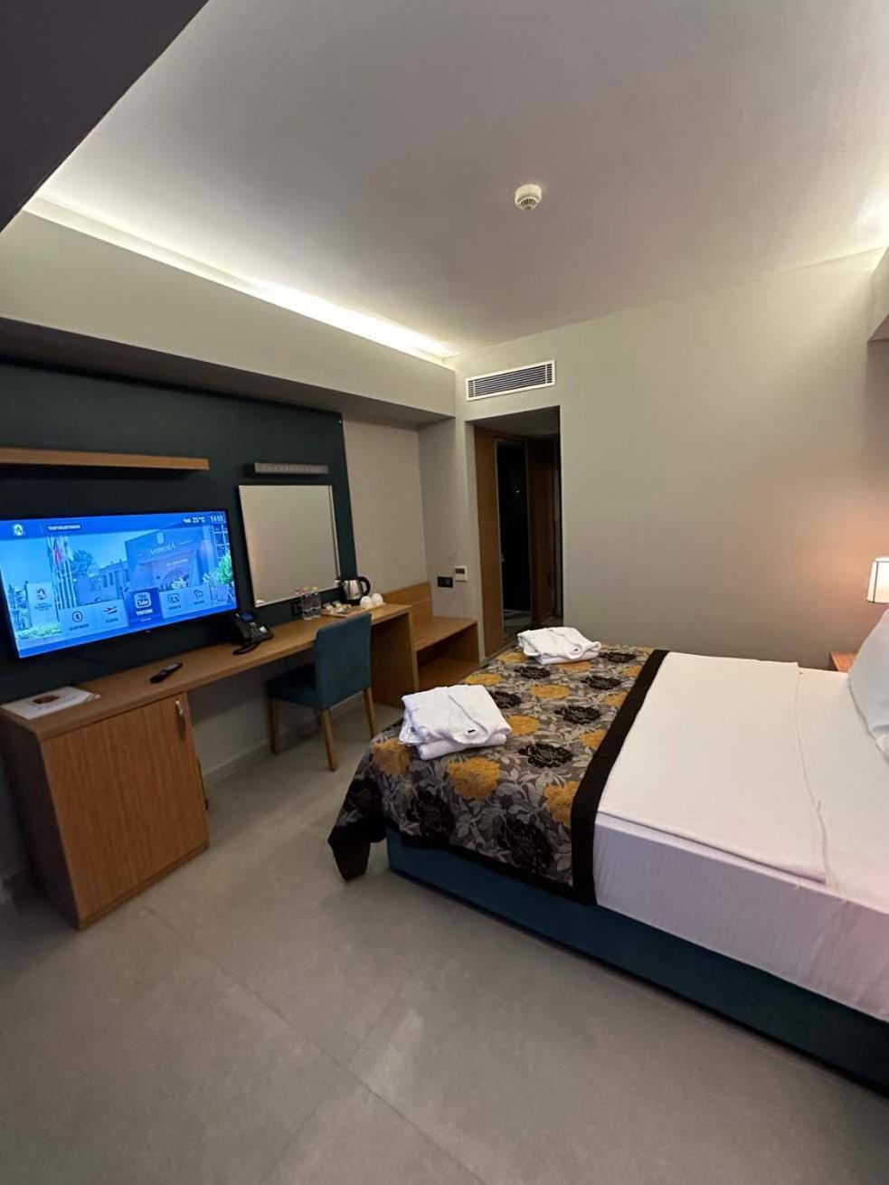 Ambrosia Hotel Beach & Spa Bitez Bagian luar foto
